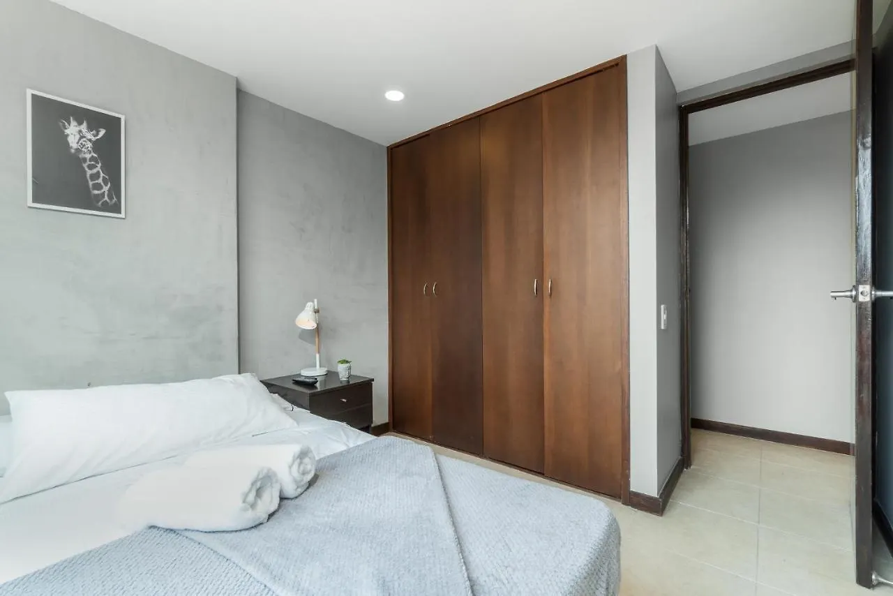 Apartamentos Poblado Alejandria By Housy Host Medellín Aparthotel