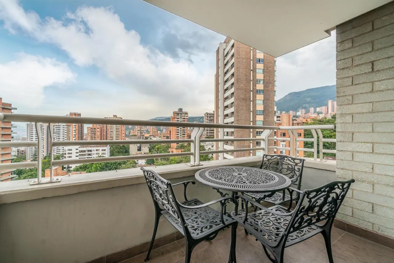**** Aparthotel Apartamentos Poblado Alejandria By Housy Host Medellín Colombia