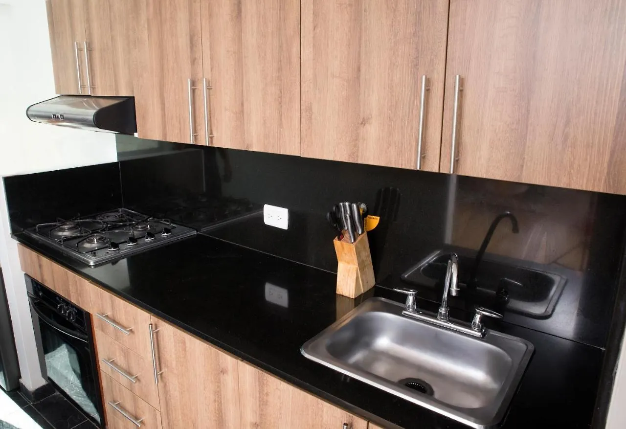 Apartamentos Poblado Alejandria By Housy Host Medellín Aparthotel