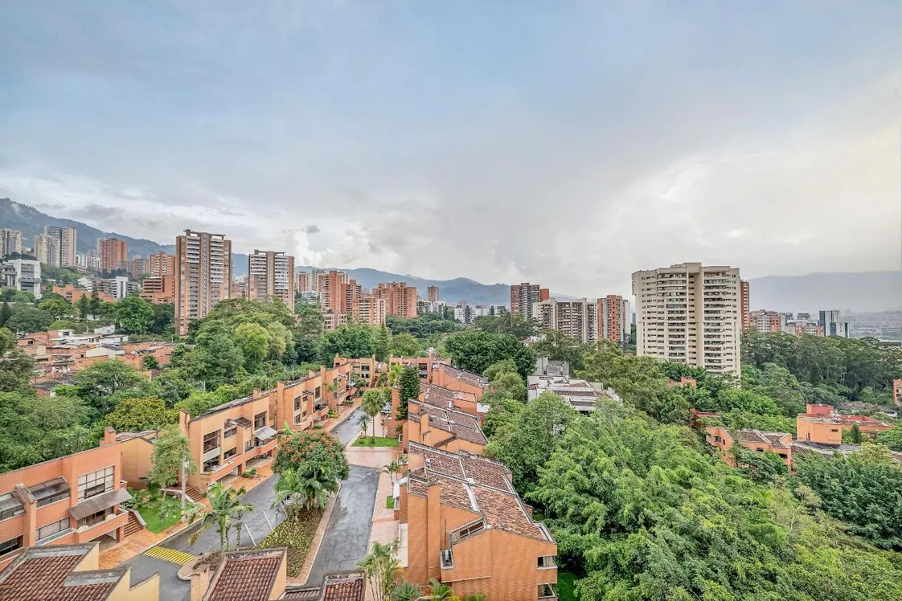 Apartamentos Poblado Alejandria By Housy Host Medellin Colombia